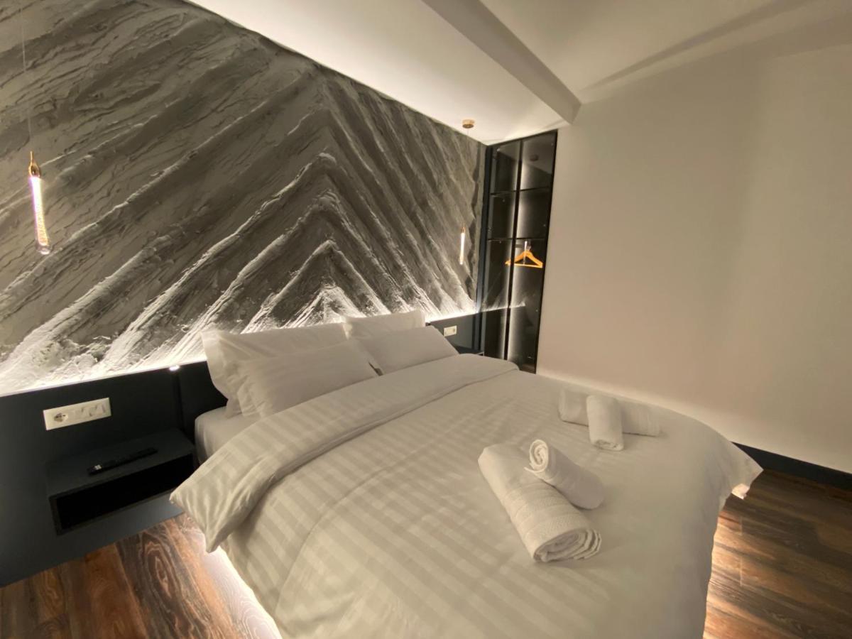 Tirana Central Rooms Exterior foto